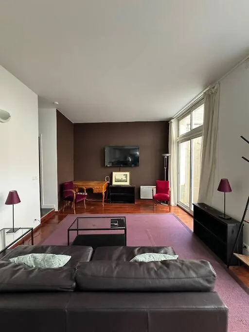 Appartement Tour Eiffel Quartier Champs De Mars Paris 0*,  França